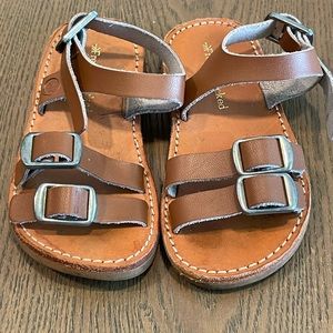 Size 5 Freshly Picked brown sandals
